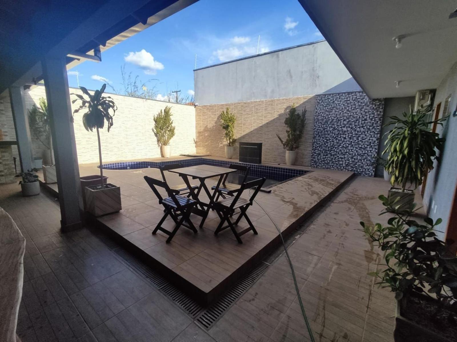 Casa Com Piscina Aquecida